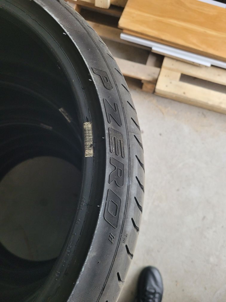 Opony Pirelli PZero 225x35 R19