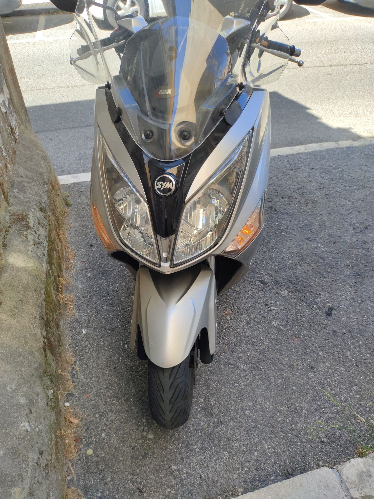 SYM GTS 125i - Mecânica irrepreensível