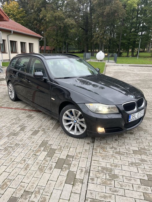 Bmw E91 2.0d 318d 143km navi skory climatronic grzane fotele