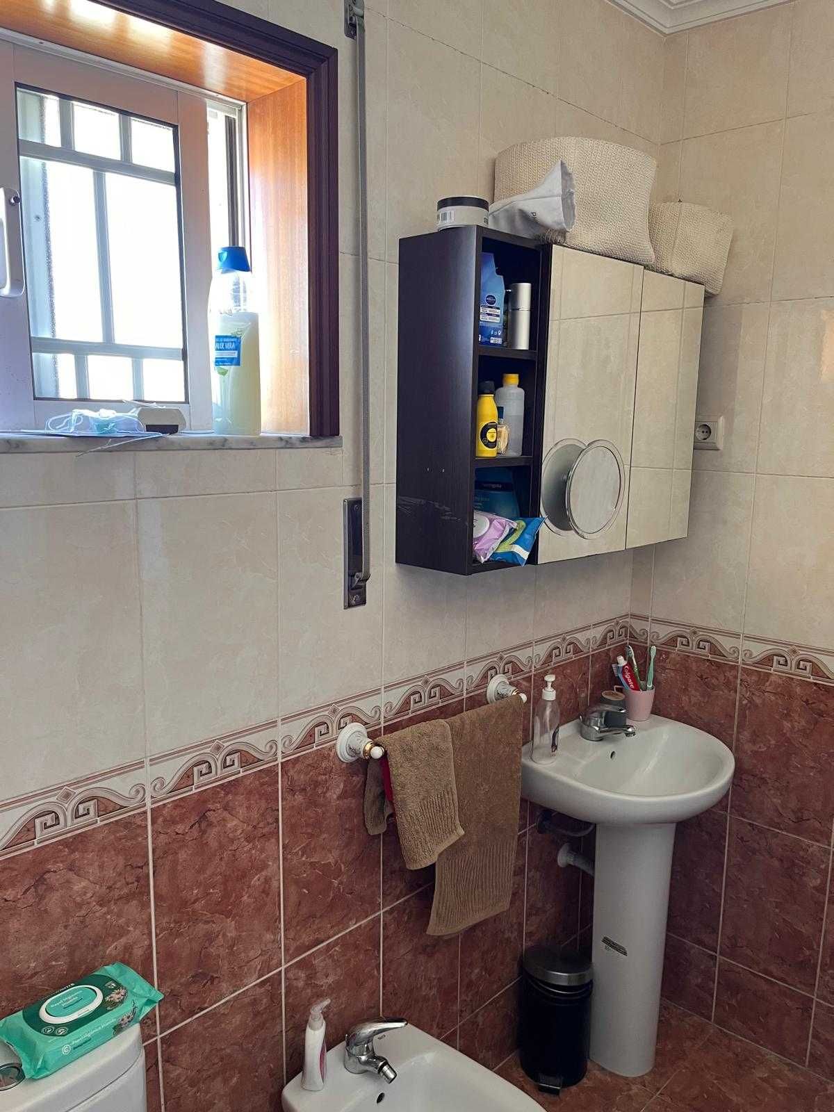 Vende-se Apartamento T1 em Oiâ - Oliveira do Bairro