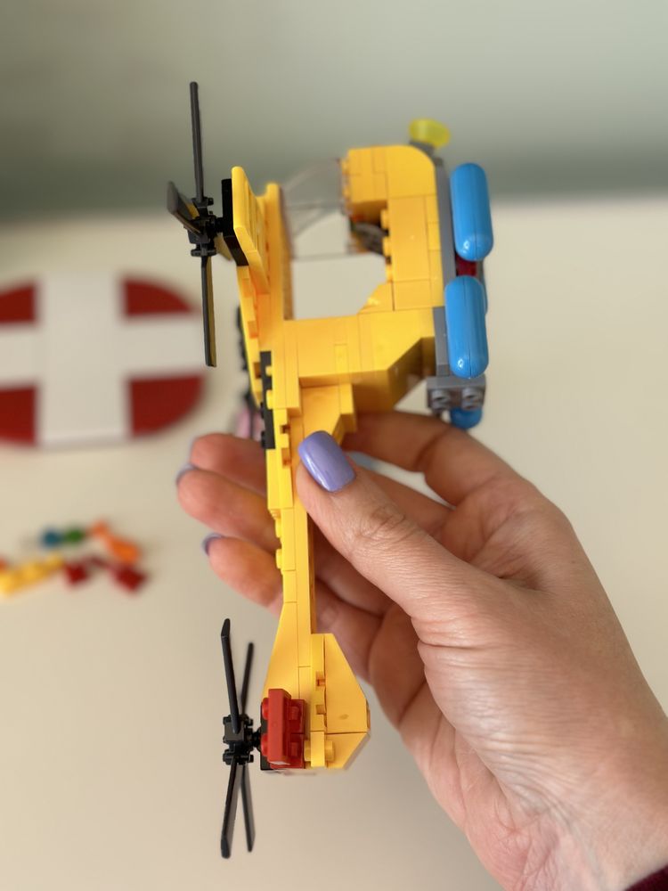 Конструктор Cobi Action Town Light Rescue Helicopter (сумісний з Lego)