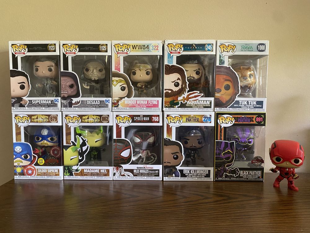 Funko POPs variados