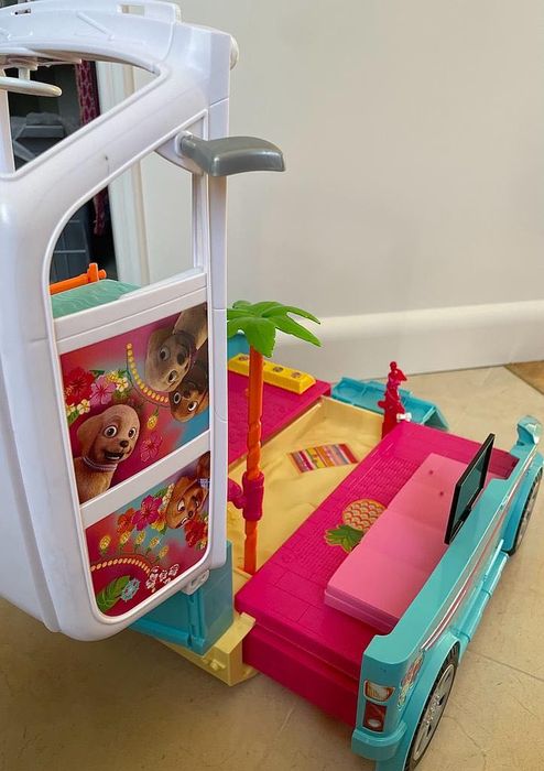Rozkładany camper Barbie