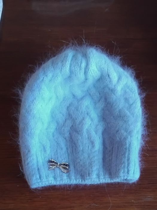 Шапки для девушки и девочки от79 грн