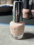 OPI infinite shine 2 lakier do paznokci Bubble bath