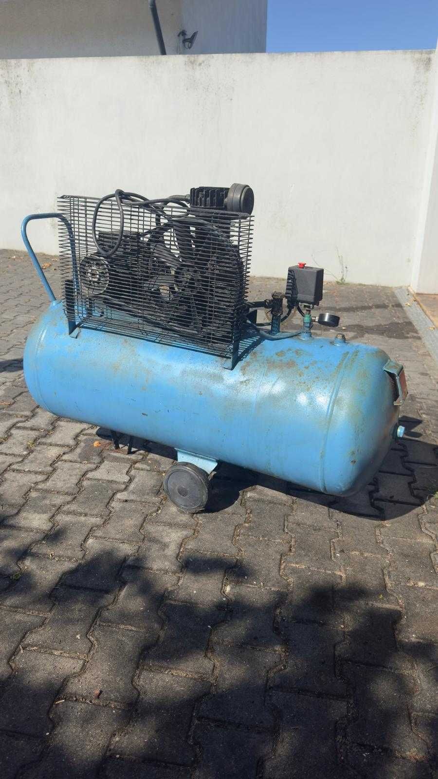 Compressor Industrial RUBETE 190L – 10 bar