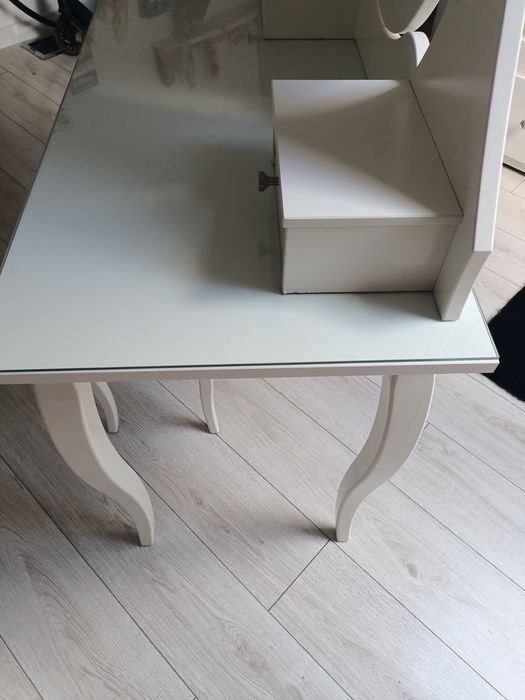 Toaletka IKEA Hemnes