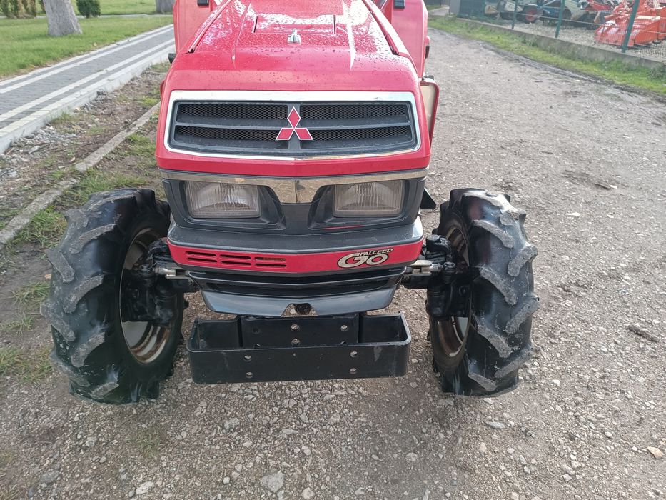 Японський мінітрактор.Трактор  Міцубісі МТ265.