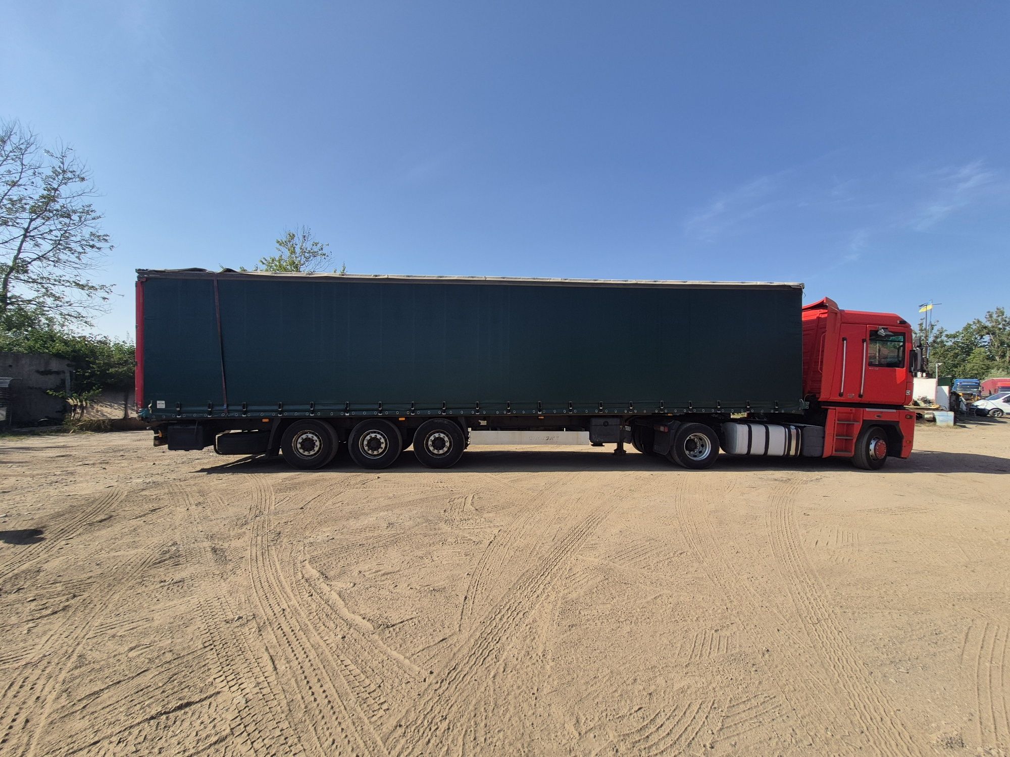 Напівпричіп KRONE SDP27 Осі BPW ECO PLUS