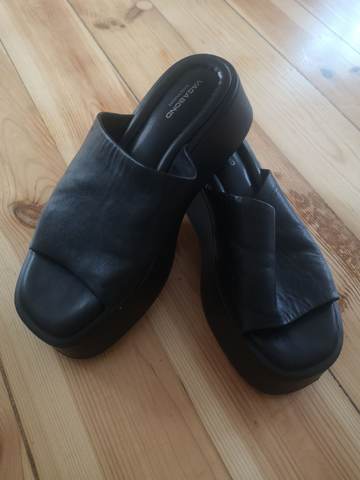 Klapki Vagabond 38