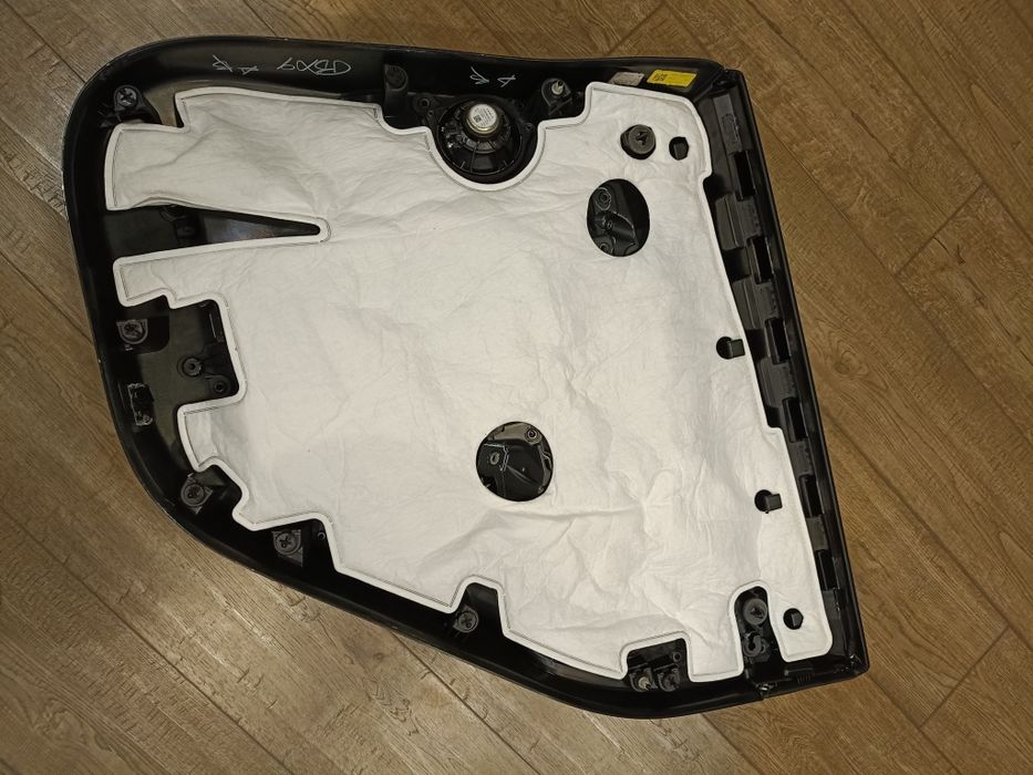 Карта Двери.Tesla Y' 2021. Левая. Задняя.