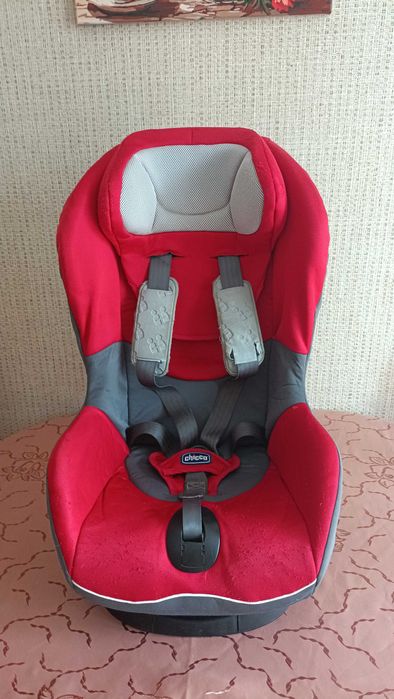 Автокрісло дитяче Chicco 9-18 Kg
