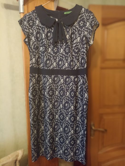 Сукня нарядна літня