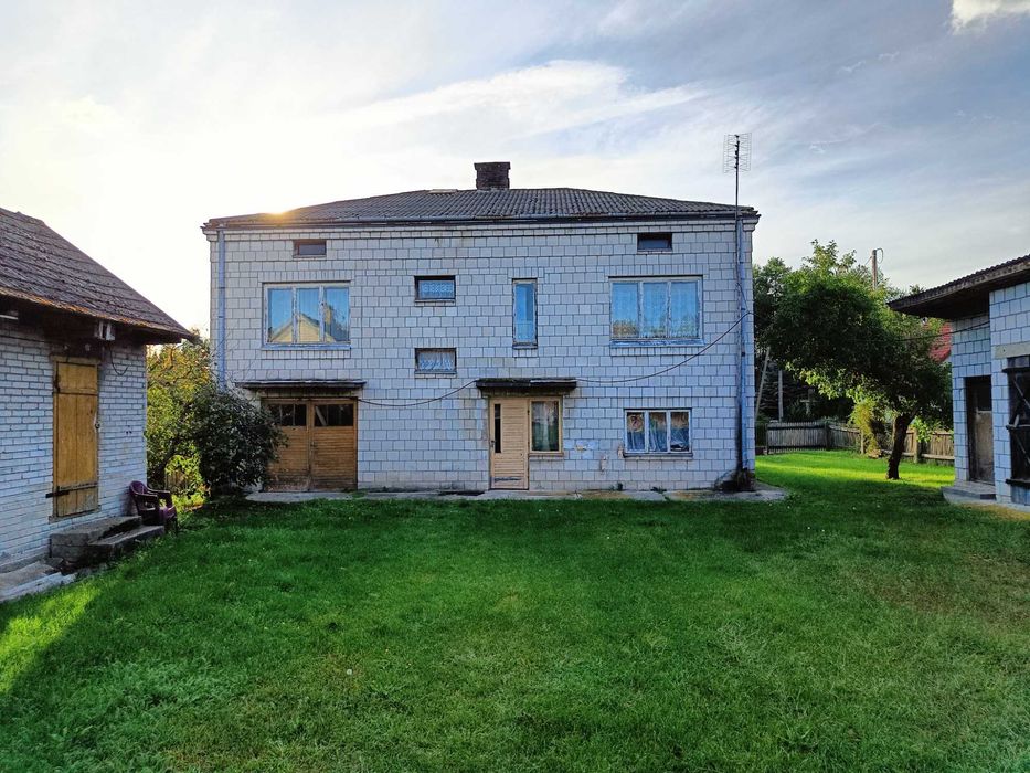 Dom murowany z budynkami gospodarczymi działka 17.5a Ruda