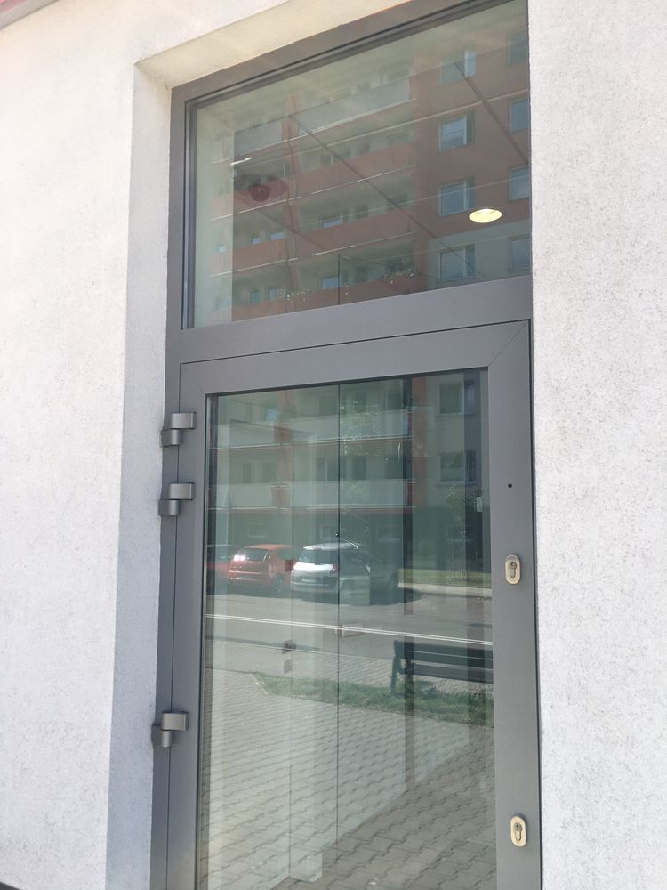 Drzwi zewnętrzne NOWE profil aluminiowy z szybą bezpieczną P1