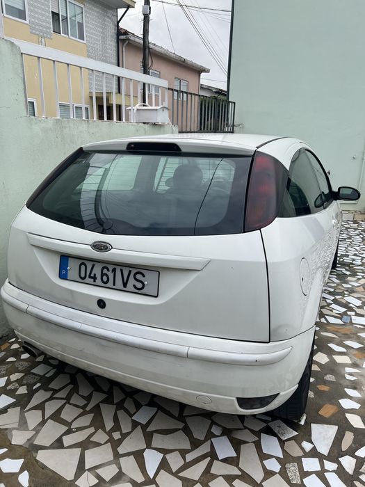 Vendo ford focus 1.8 TDDI Gasoleo
