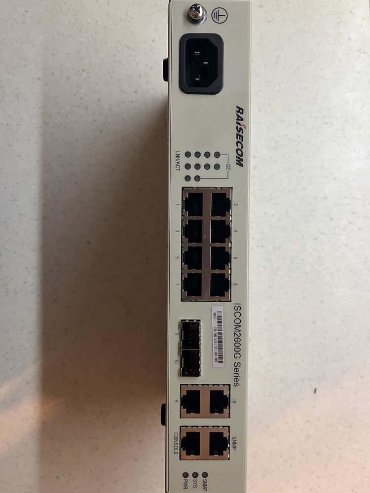 Комутатор Raisecom ISCOM2608G-2GE-AC