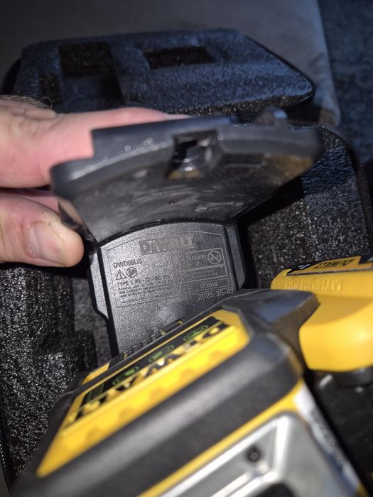 Laser Dewalt dwg089lg 360 stopni zielony