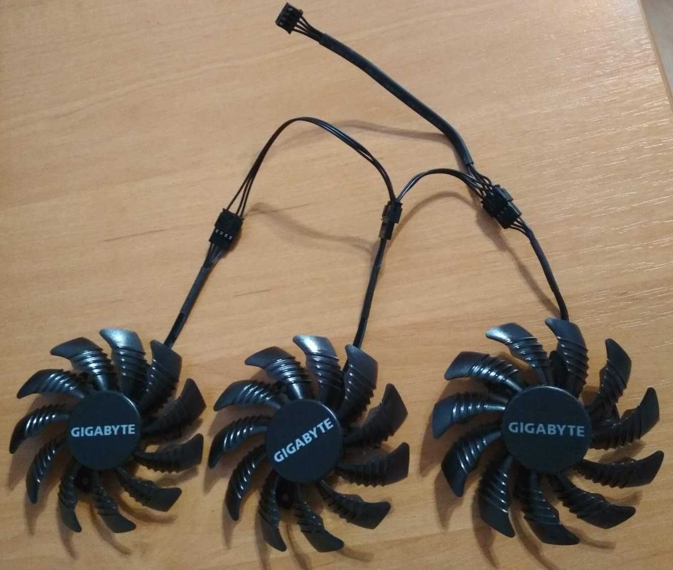 Вентилятор кулер 77 87 95mm Gigabyte PLD09210S12HH T129215SU t128010su