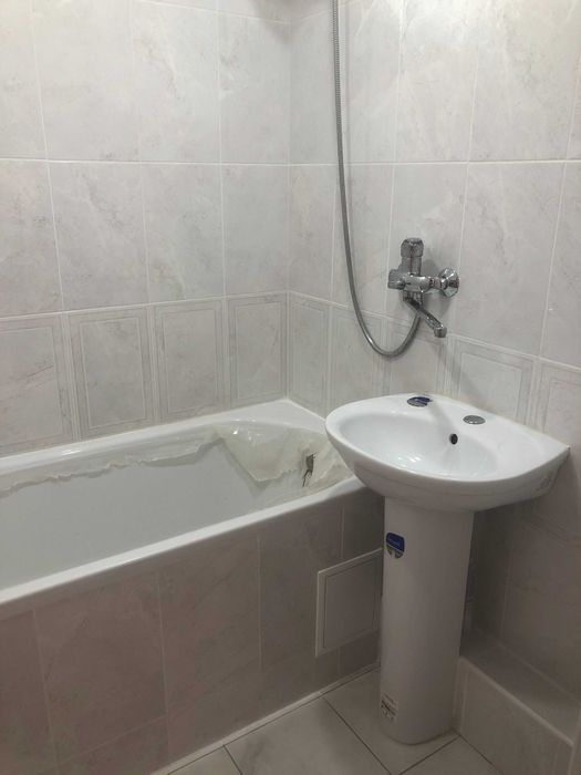 Продам 1 кімнатну квартиру 6/9 Раківка з ремонтом 35,8 кв. Власник