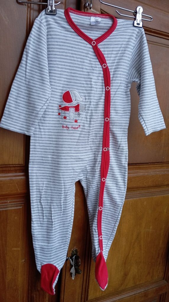 Babygrow de bebé 24 meses