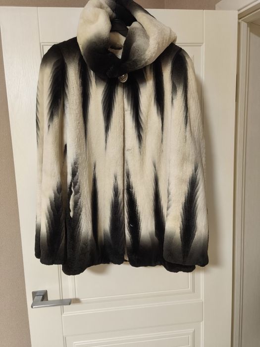 Продам полушубок