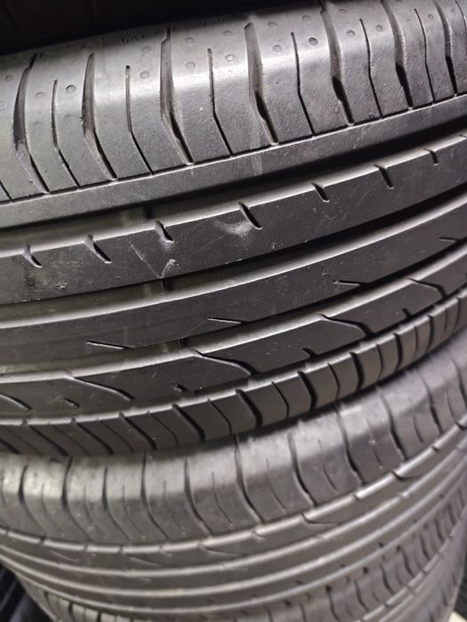 215/55/18 Continental