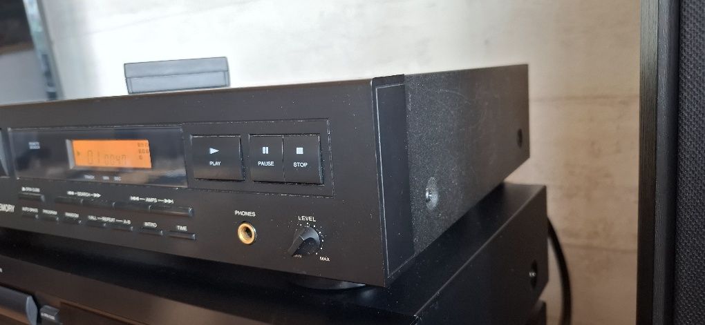 Odtwarzacz compactowy Sansui CD 190.