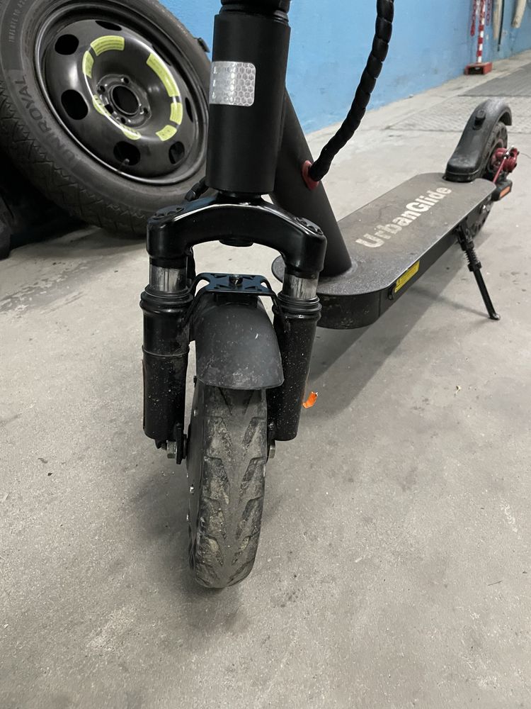 Trotinete Elétrica Urban Glide 100 Max – Ótimo Estado!