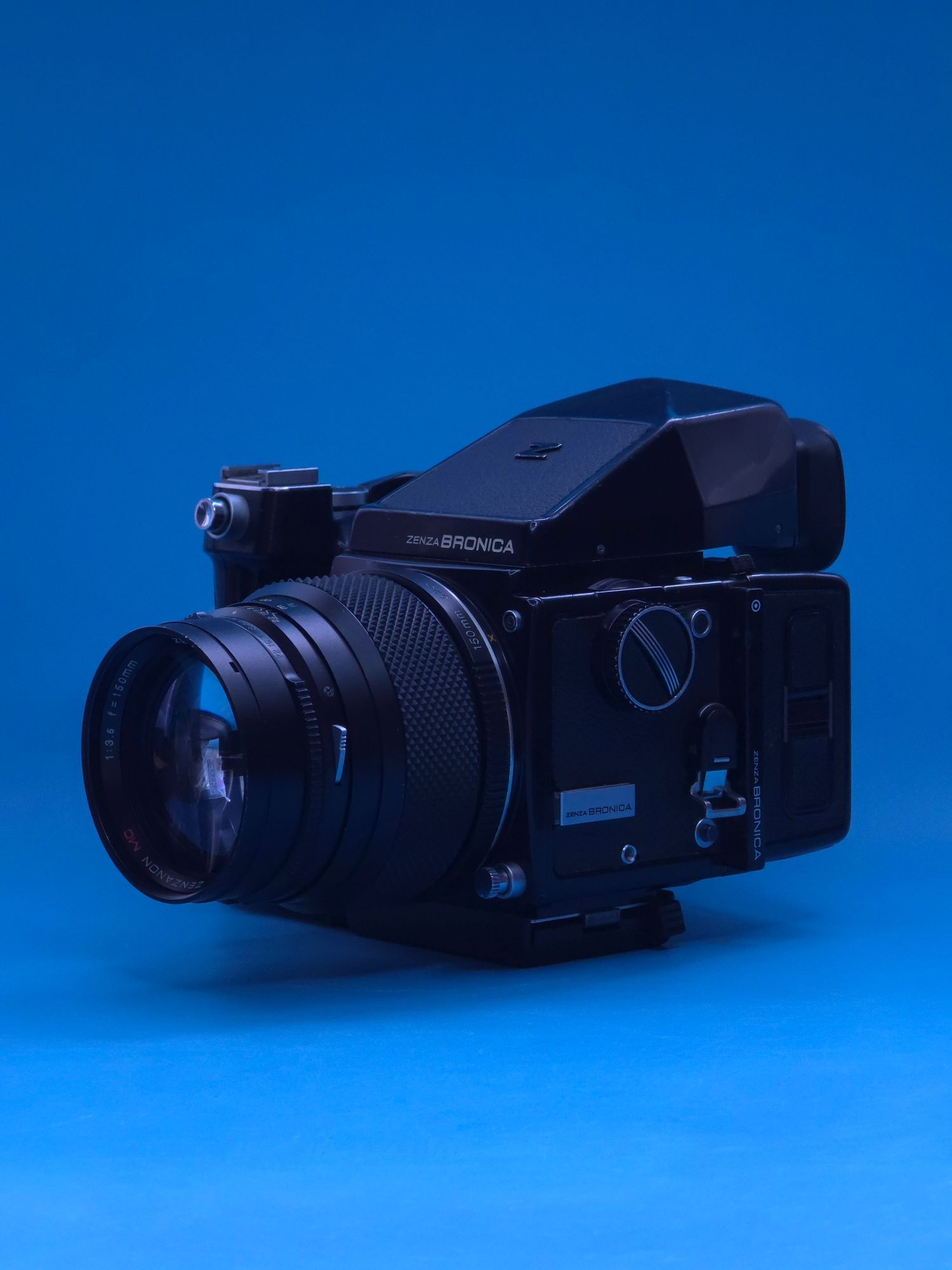 Bronica ETR + Speed Grip