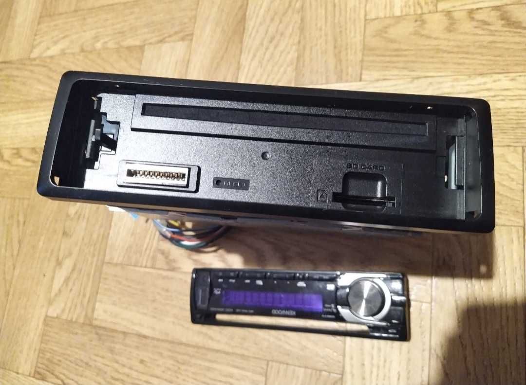 Магнитола Kenwood KDC 3054.Оригинал.Ідеальний стан.AUX,USB,Mp3,CD!Торг
