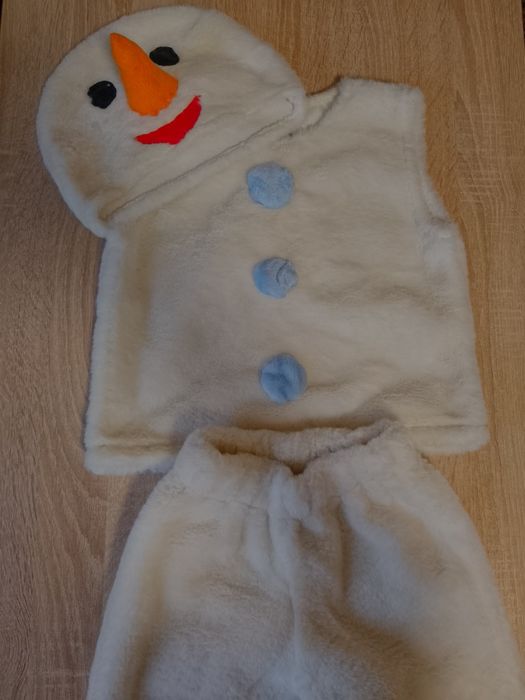 Костюм сніговика