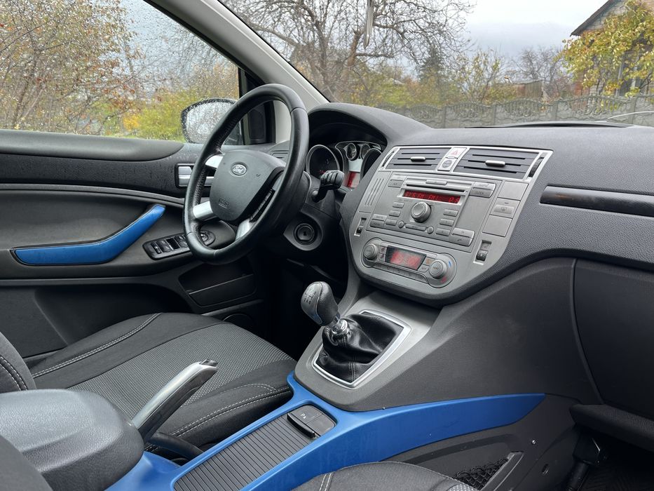 Авто в наявності