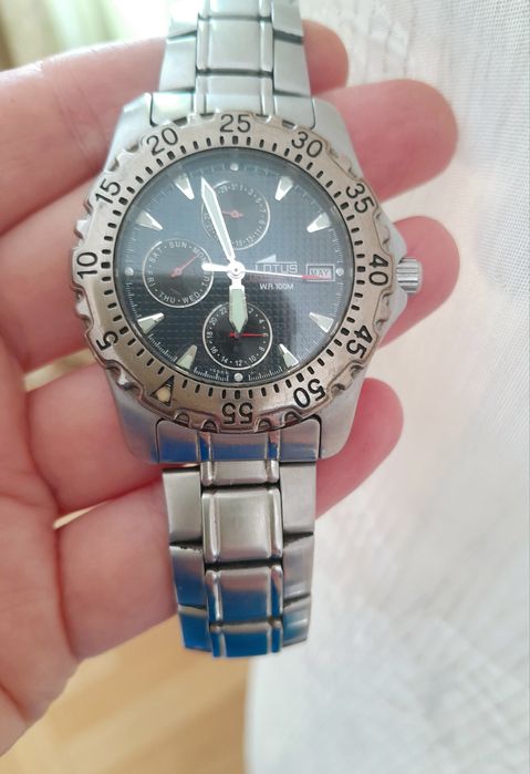 Чоловічий годинник LOTUS 15009