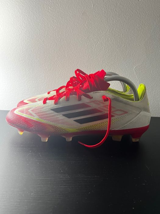 Chuteiras Adidas F50 FG