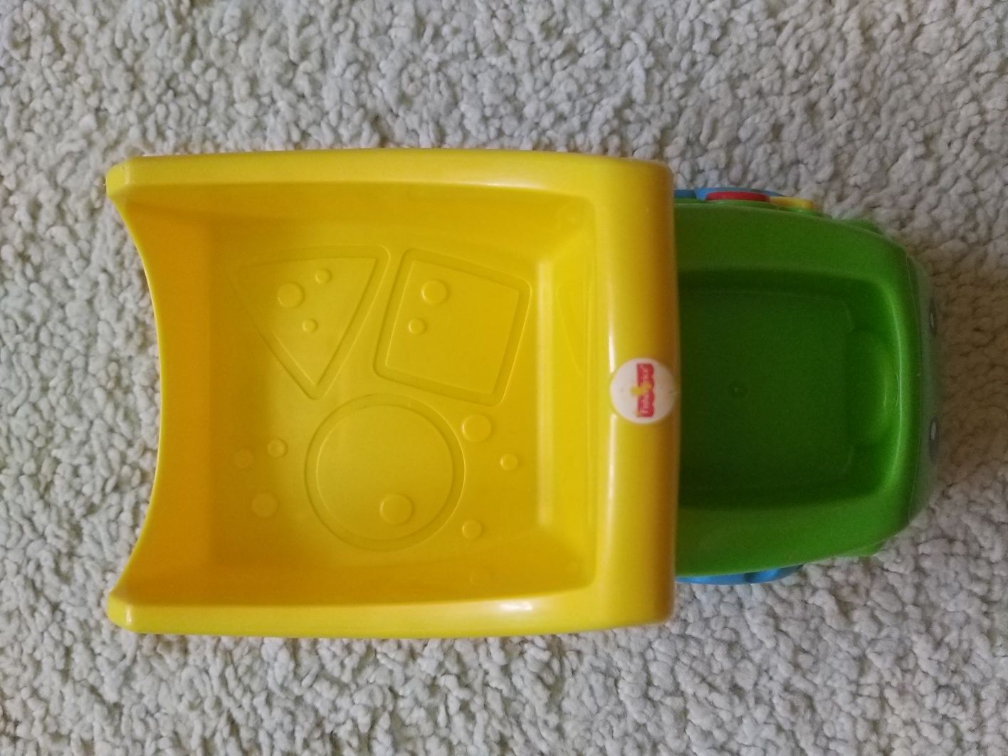 Fisher Price autko/samochód szczeniaczka