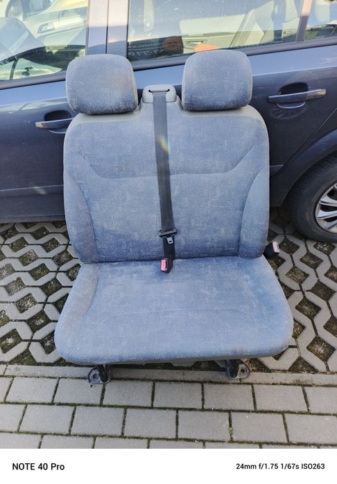 Sprzedam fotel pasażera podwójny opel Vivaro A Trafic