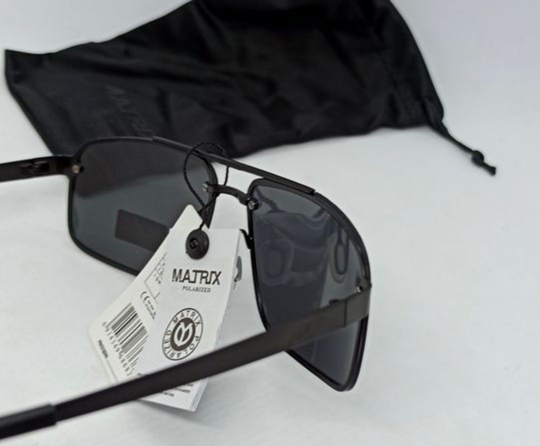 Matrix MT8307 модные трендовые очки мужские оригинал черные поляризир