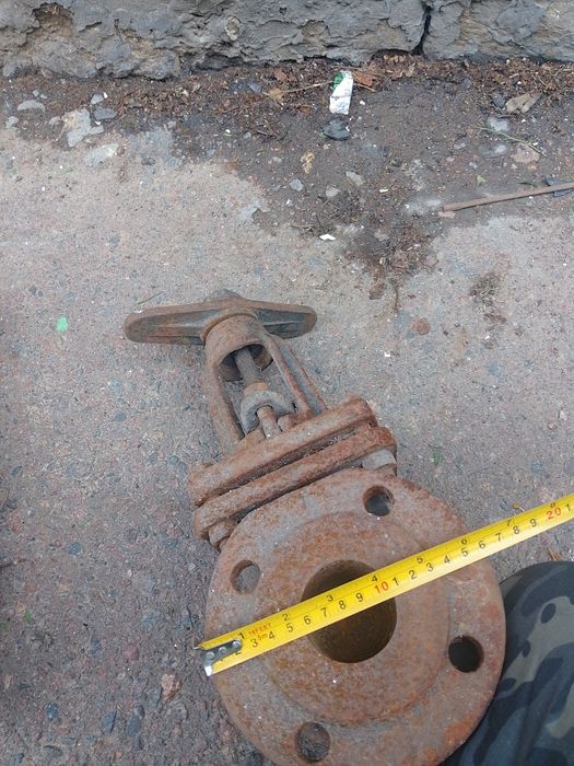 Запорна арматура уран d48