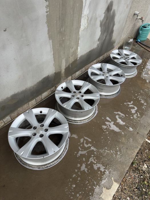 Литі диски R17 5x100 Subaru Legacy Outback