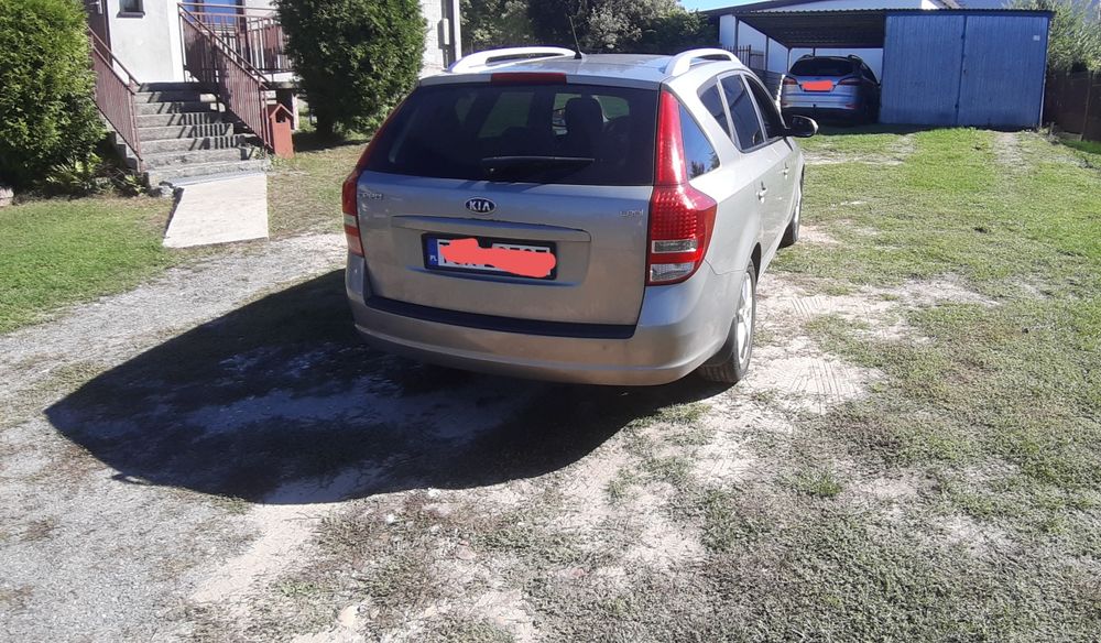 Kia Ceed 1.6 crdi 2010r.
