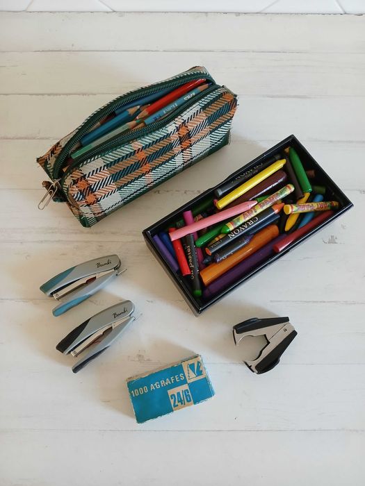 Conjunto Material Desenho Drawing Pencils Crayon Stapler