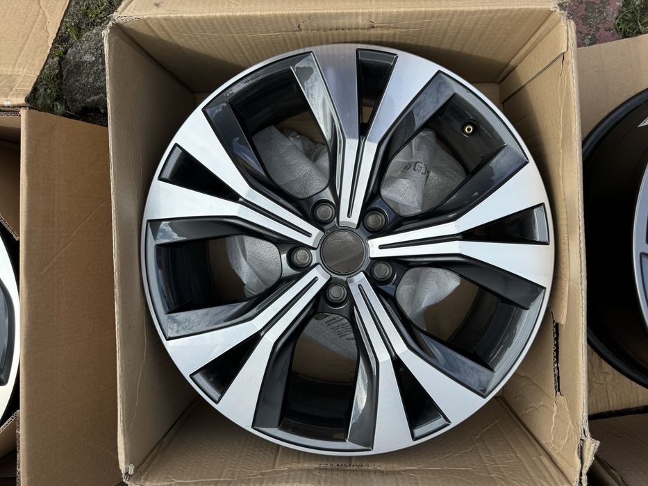 Felga 7,0x18 ET46 Seat Ateca 575 oryginał