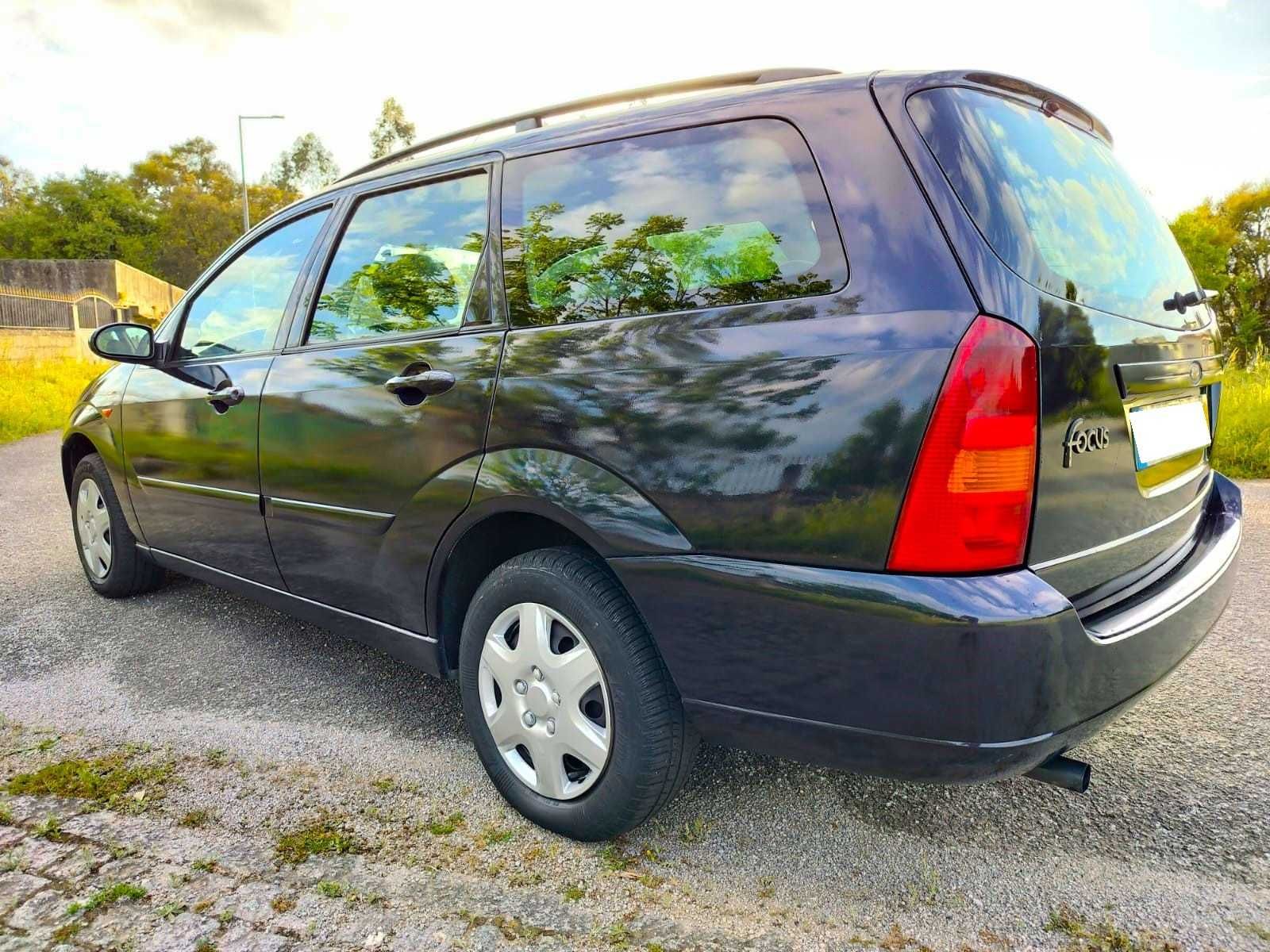 Ford Focus SW 1.4i - Bom Estado