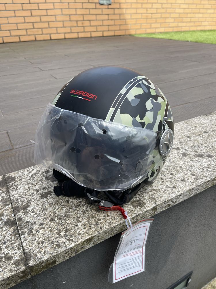 Vendo ou troco capacete novos