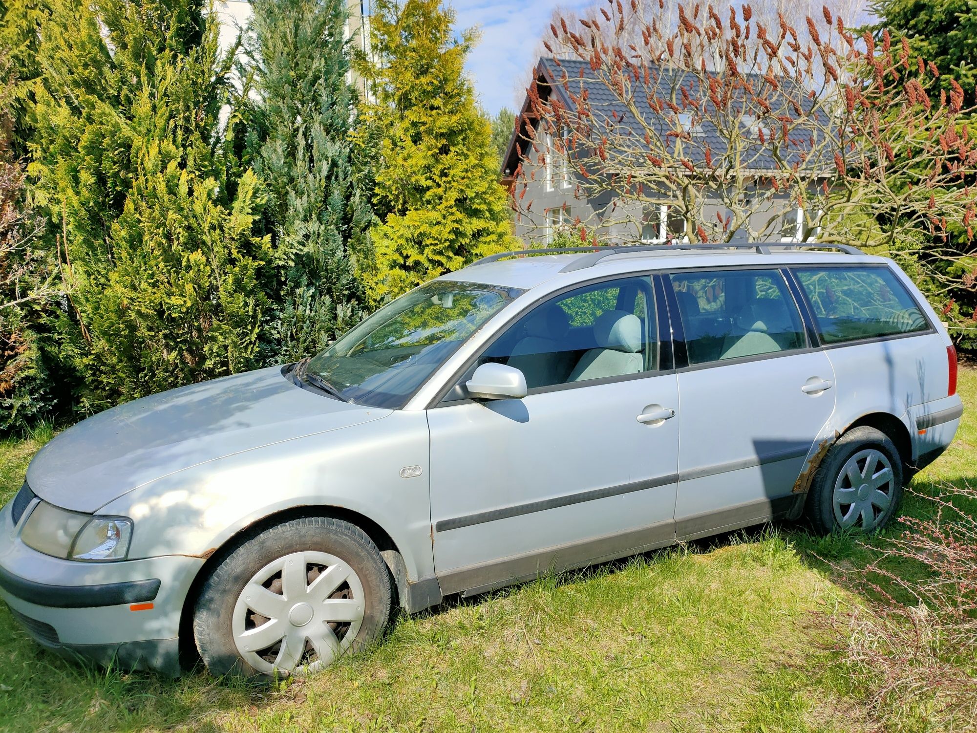 Volkswagen Passat B5 kombi -  w całośc na części