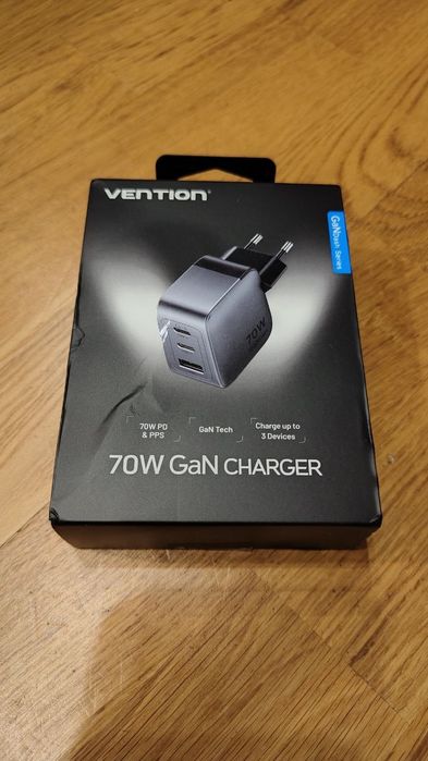 Зарядний пристрій Блок живлення Vention 70W GaN 1U+2C євровилка PD/QC