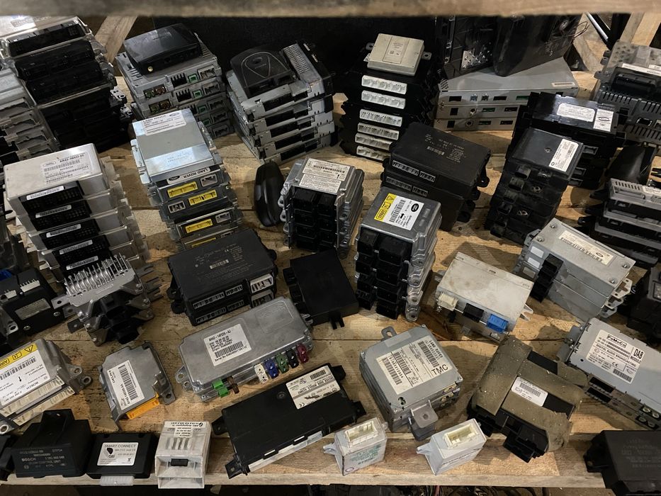 Блоки Керування Датчики Управління Range Rover L405 L322 L320