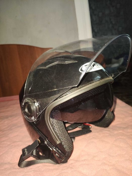 Продам мотошолом