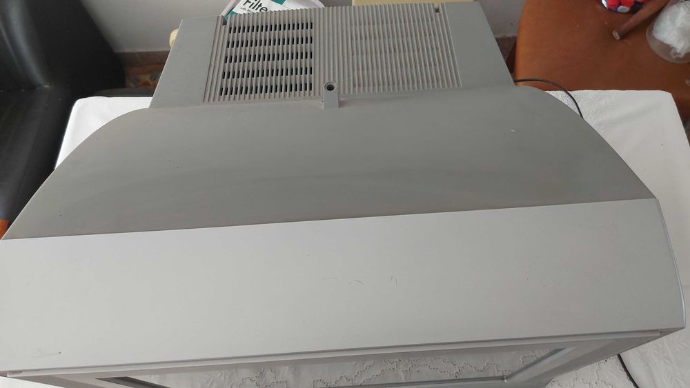 TV Samsung CRT 21” (mod CW-21M163N) – Excelente p/ consolas retro